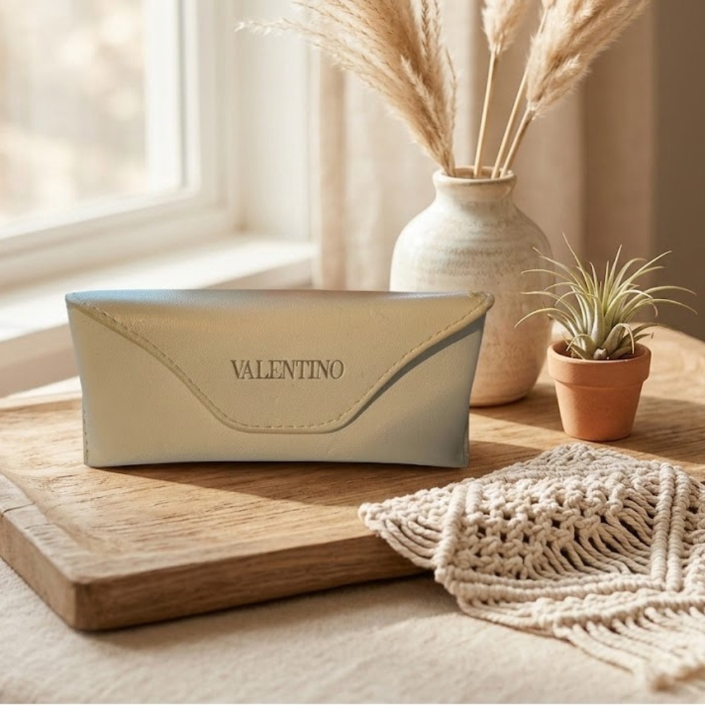 Luxury Vintage-Inspired Valentino Cream Leather Eyeglass Case